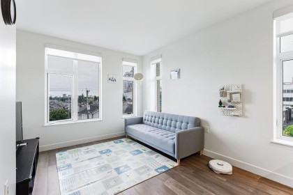 Photo 7 at 403 - 5733 Alberta Street, Oakridge VW, Vancouver West