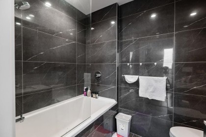 Photo 20 at 403 - 5733 Alberta Street, Oakridge VW, Vancouver West