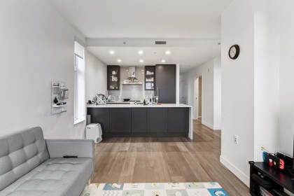 Photo 9 at 403 - 5733 Alberta Street, Oakridge VW, Vancouver West