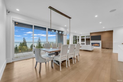 Photo 5 at 3018 Burfield Place, Cypress Park Estates, West Vancouver