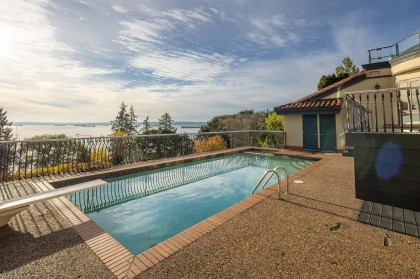 Photo 5 at 3602 Creery Avenue, West Bay, West Vancouver