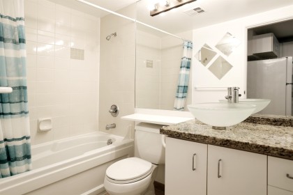 Photo 7 at 807 - 555 Jervis Street, Coal Harbour, Vancouver West