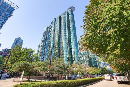 Photo 1 at 807 - 555 Jervis Street, Coal Harbour, Vancouver West