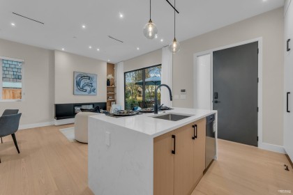 Photo 5 at 1 - 4150 W 14th Avenue, Point Grey, Vancouver West