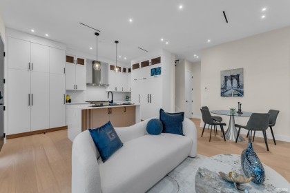 Photo 8 at 1 - 4150 W 14th Avenue, Point Grey, Vancouver West