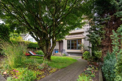 Photo 3 at 3511 W 15th Avenue, Kitsilano, Vancouver West