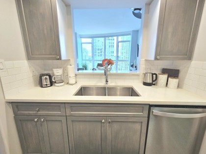 Photo 10 at 1105 - 1383 Howe Street, Downtown VW, Vancouver West