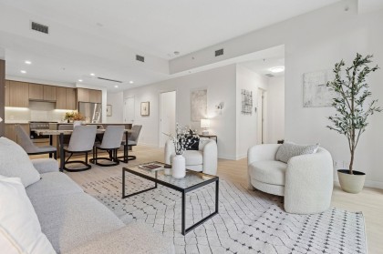 Photo 7 at TH1431 Hunter Street, Lynnmour, North Vancouver