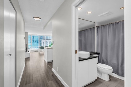 Photo 7 at 1805 - 788 Hamilton Street, Downtown VW, Vancouver West