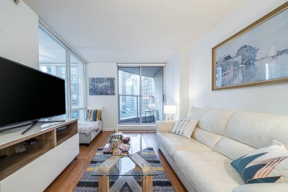 Photo 3 at 903 - 1166 Melville Street, Coal Harbour, Vancouver West