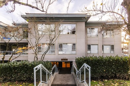 Photo 2 at 206 - 1085 W 17th Street, Pemberton NV, North Vancouver