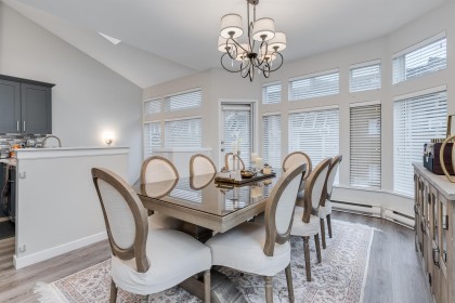 Photo 10 at 4 - 233 E 6th Street, Lower Lonsdale, North Vancouver