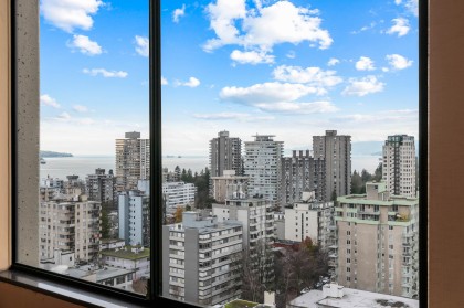 Photo 7 at 2004 - 1816 Haro Street, West End VW, Vancouver West