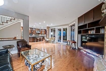 Photo 3 at 1116 Lawson Avenue, Ambleside, West Vancouver
