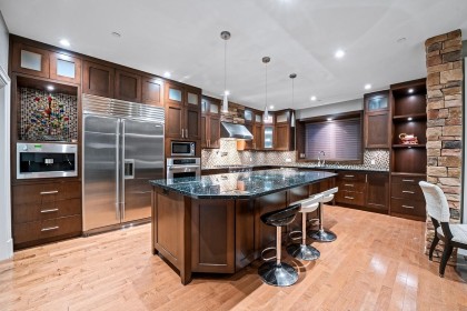 Photo 8 at 1116 Lawson Avenue, Ambleside, West Vancouver