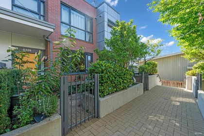 Photo 6 at 6426 Ash Street, Oakridge VW, Vancouver West