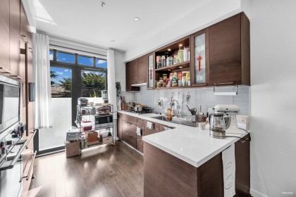 Photo 9 at 6426 Ash Street, Oakridge VW, Vancouver West