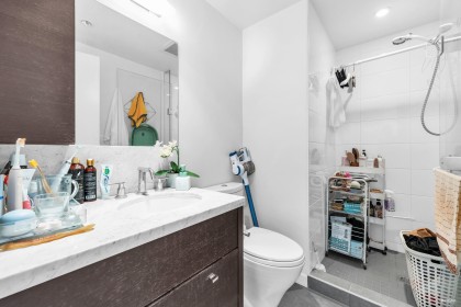 Photo 14 at 6426 Ash Street, Oakridge VW, Vancouver West