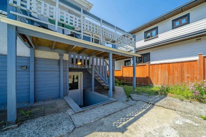 Photo 15 at 432 W 25th Street, Upper Lonsdale, North Vancouver
