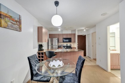 Photo 7 at 1506 - 610 Granville Street, Downtown VW, Vancouver West