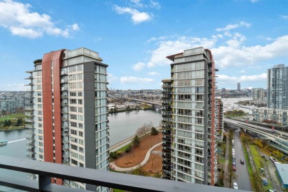 Photo 25 at 2303 - 33 Smithe Street, Yaletown, Vancouver West