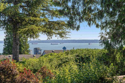 Photo 3 at 2234 Ottawa Avenue, Dundarave, West Vancouver