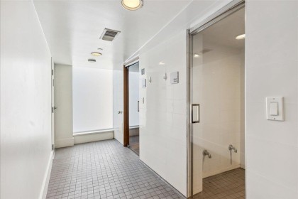 Photo 23 at 402 - 1477 W Pender Street, Coal Harbour, Vancouver West