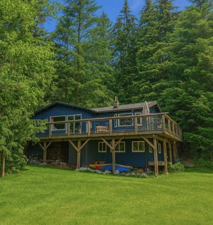 Photo 2 at 22 Brighton Beach, Northlands, North Vancouver