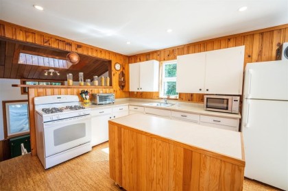 Photo 18 at 22 Brighton Beach, Northlands, North Vancouver