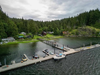 Photo 37 at 22 Brighton Beach, Northlands, North Vancouver