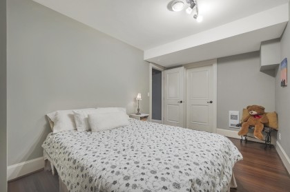 Photo 26 at 518 E 16th Street, Boulevard, North Vancouver