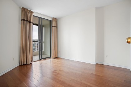 Photo 12 at 2409 - 1189 Howe Street, Downtown VW, Vancouver West