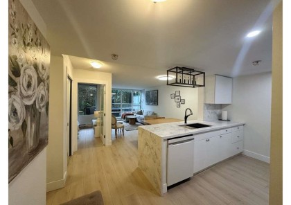 Photo 3 at 202 - 1033 Marinaside Crescent, Yaletown, Vancouver West