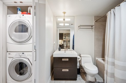 Photo 14 at 301 - 1055 Richards Street, Downtown VW, Vancouver West