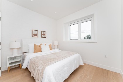 Photo 11 at 1 - 2837 Oliver Crescent, Arbutus, Vancouver West