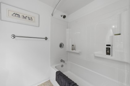 Photo 18 at 212 - 2620 Fromme Road, Lynn Valley, North Vancouver