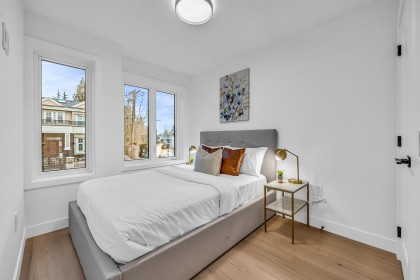 Photo 12 at 1010 W 52nd Avenue, South Granville, Vancouver West