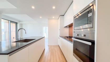 Photo 8 at 3007 - 1480 Howe Street, Yaletown, Vancouver West