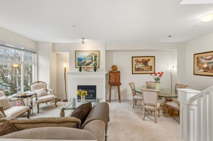 Photo 2 at 979 Westbury Walk, South Cambie, Vancouver West