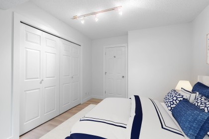 Photo 9 at 102 - 747 17th Street, Ambleside, West Vancouver