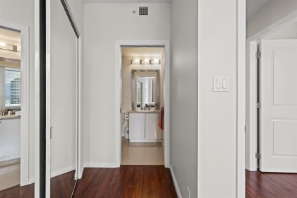 Photo 22 at 1705 - 1211 Melville Street, Coal Harbour, Vancouver West