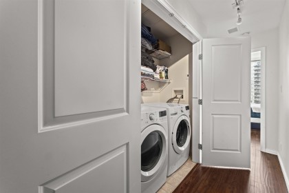 Photo 20 at 1705 - 1211 Melville Street, Coal Harbour, Vancouver West