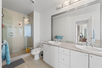 Photo 24 at 1705 - 1211 Melville Street, Coal Harbour, Vancouver West