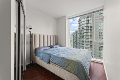 Photo 18 at 1705 - 1211 Melville Street, Coal Harbour, Vancouver West