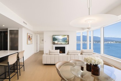 Photo 3 at 4102 - 1011 W Cordova Street, Coal Harbour, Vancouver West