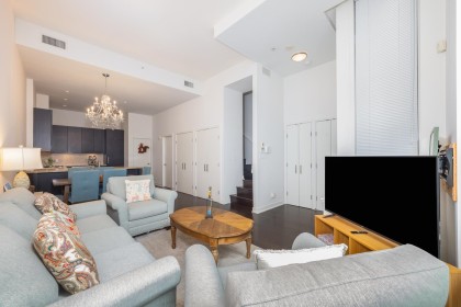 Photo 7 at 1051 Richards Street, Downtown VW, Vancouver West