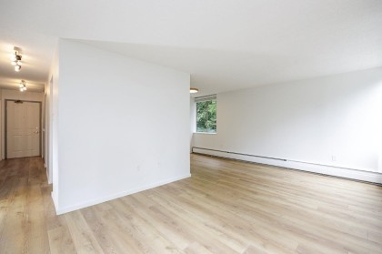 Photo 5 at 304 - 2008 Fullerton Avenue, Pemberton NV, North Vancouver