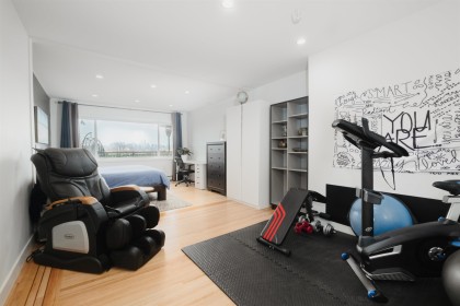 Photo 15 at 1095 W Keith Road, Pemberton Heights, North Vancouver