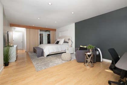 Photo 11 at 1095 W Keith Road, Pemberton Heights, North Vancouver