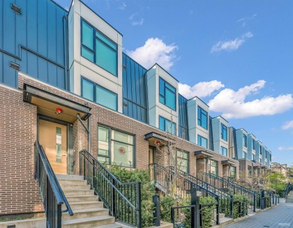 Photo 2 at 7623 Yukon Street, Marpole, Vancouver West